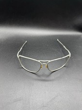 Oakley detenuto cornice