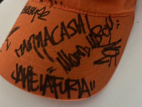 Cappello autografato club dogo