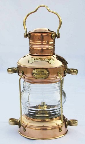 Antica lampada olio - lampada, ad