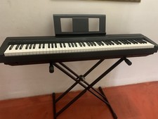 Yamaha P-45  | 88 tasti pesati | con Supporto a X “Extreme” e Leggio. Perfetto