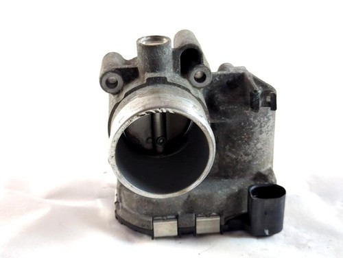 8a6g 9f991 corpo - corpo, farfallato