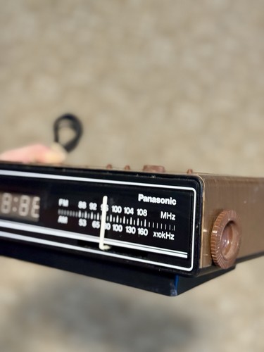 Radio sveglia vintage - radio,