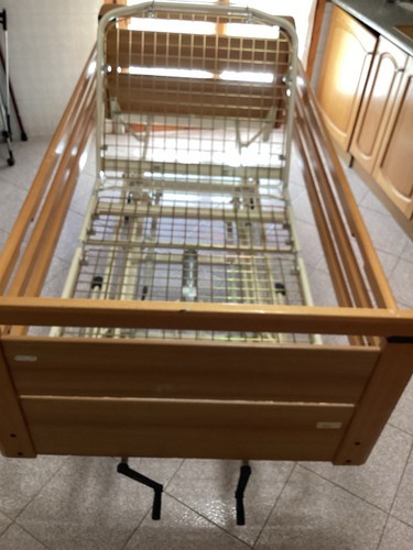 Letto ospedaliero - letto,