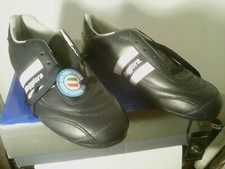 FANTASTICHE SCARPE DA CALCETTO  IN PELLE : ' MAGGIORE '  (MADE IN ITALY !!!! )