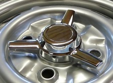 VW Maggiolino 3 ali coprimozzo sgancio rapido in CROMO SET 4 070-8392