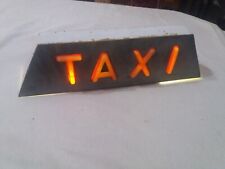 Insegna targa in ferro bifacciale TAXI lettere in rilievo vero vintage anni 60