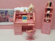 Barbie Mattel Living Pretty Roll Top Desk E Bookcase Studio E Mobilio VINTAGE 