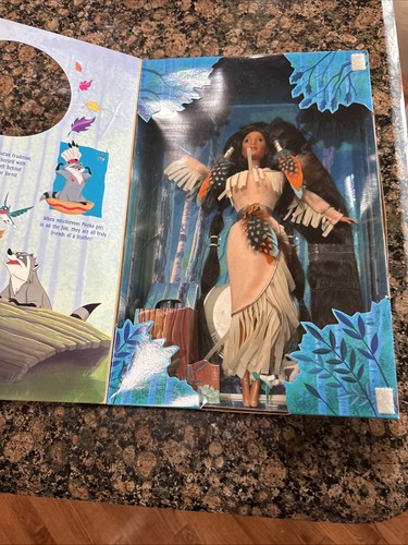 Disney pocahontas barbie - disney,