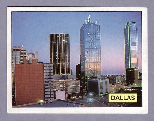 Dallas city figurine - panini, wc