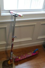 BARBIE SCOOTER Rosa 2 Ruote