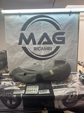 pedana dx piaggio beverly 125/200/250/300 2000/09  GUARDAFOTO 