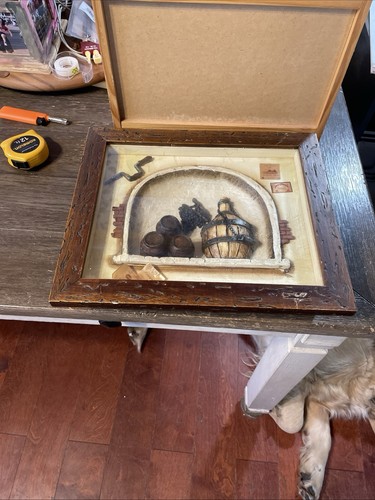 Shadow box diorama - box,