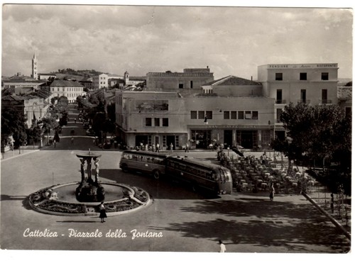 Cartolina cattolica piazzale - cartolina,