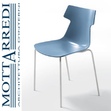 SEDIA IMPILABILE IN ACCIAIO E