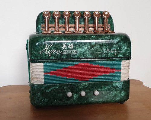 Fisarmonica hero vintage - fisarmonica,