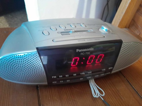 Radiosveglia panasonic 700 - radiosveglia, rc-700