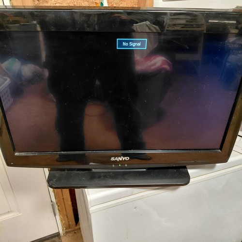 Sanyo dp26640 television - television, lcd