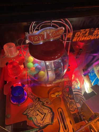 Twilight zone pinball gumball - zone,