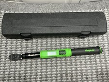 Chiave dinamometrica a scatto