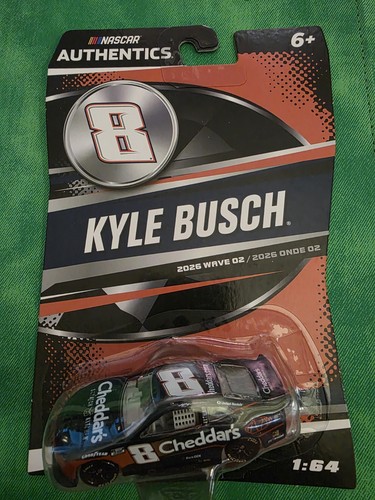 Nascar authentics kyle busch - nascar,