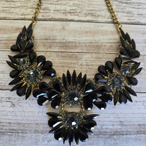Collana centrale gioiello