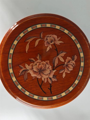 Vintage style floral wood - vintage-style,