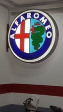 Alfa Romeo grande insegna luminosa
