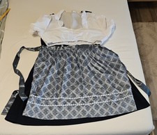 Dirndl blu scuro nuovo
