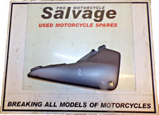 HONDA CB 900 F HORNET 2002 - 2008:PANNELLO SEDILE DESTRO DANNEGGIATO:MOTO USATA