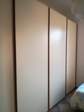 Armadio 4 ante scorrevoli, 6 cassetti, colore beige