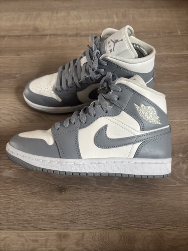 Nike air jordan - mid,