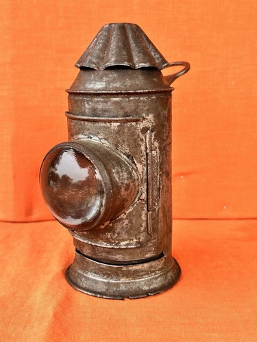 Antica lanterna petrolio - antica,