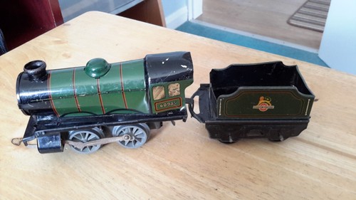 Hornby gauge clockwork loco - hornby,