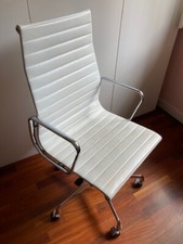 POLTRONA UFFICIO VITRA - EAMES EA 119 CON SCHIENALE ALTO  IN PELLE BIANCA 