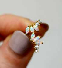 Orecchini a perno donna design