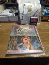 Album Winx Il Segreto Del Regno Perduto Con 67 Card E Inserto . Rif. Scrivania 