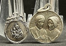 France lot x2 Mary Help of