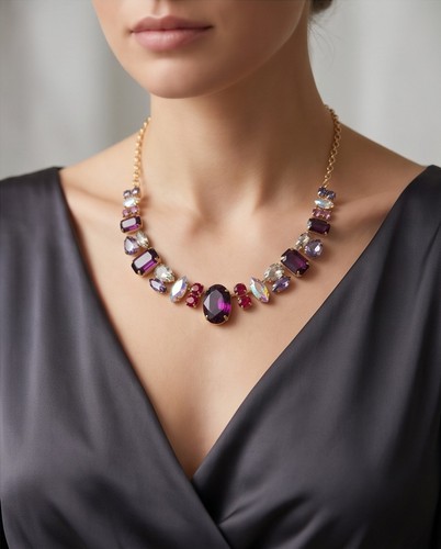Collana elegante con pietre - con,