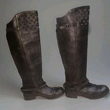 Stivali da motociclista sopra