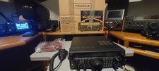 YAESU FT-847 con MD-100