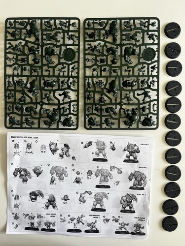 Warhammer blood bowl black - black, orc