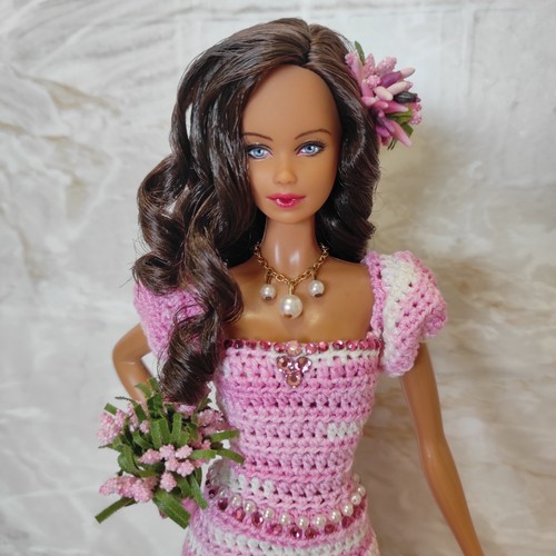 Barbie ooak repaint anna - barbie,