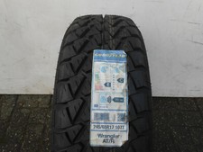 1 pneumatico fuoristrada SUV