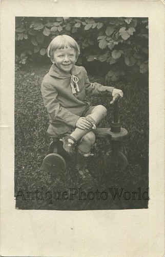 Sorridente bambino con - bambino, in