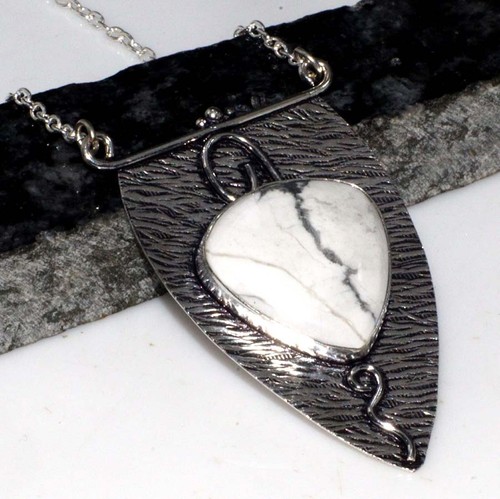 Collana howlite charm - collana, argento
