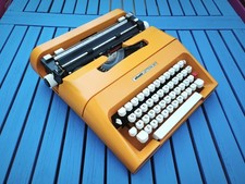 Yellow Olivetti Lettera 35