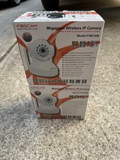 Set 2 Foscam FI9818W