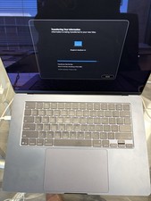 Apple MacBook Air 15 M4 24 GB