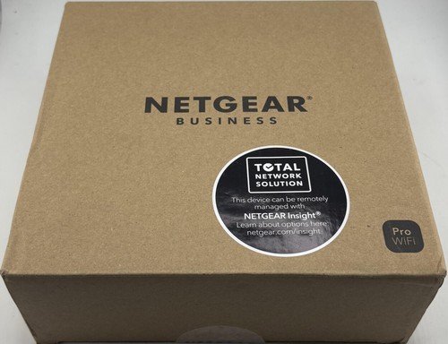 Netgear wbe758 111nas tri band - netgear, wbe758-111nas