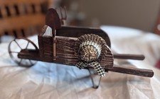 Carriola in legno vintage